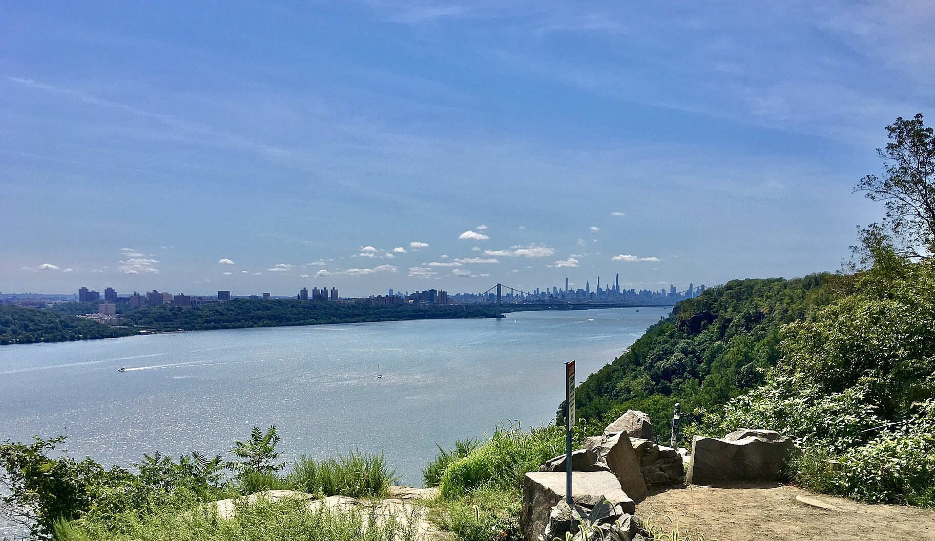 Bergen county atop hudson palisades englewood cliffs overlooking river george washington in Bergen County, NJ